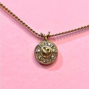 Nina Ricci Small Pendant Necklace in a 15 in chain with 1/4 in Pendant